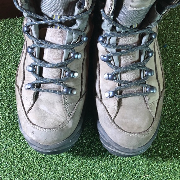 Lowa Renegade GTX Mid Gore-Tex Vibram Hiking Boots Women’s 9 - Picture 3 of 10